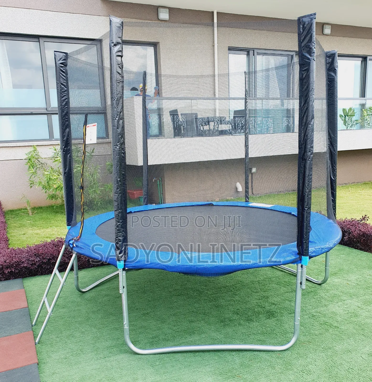 Trampoline 8feet