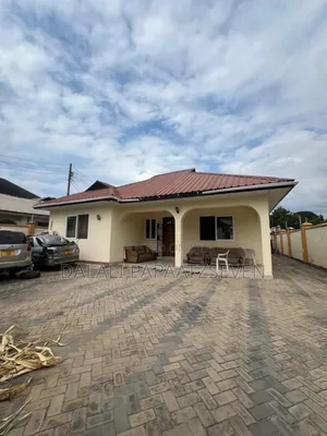 3bdrm House in Dalalipapaatzseven, Kinondoni for rent