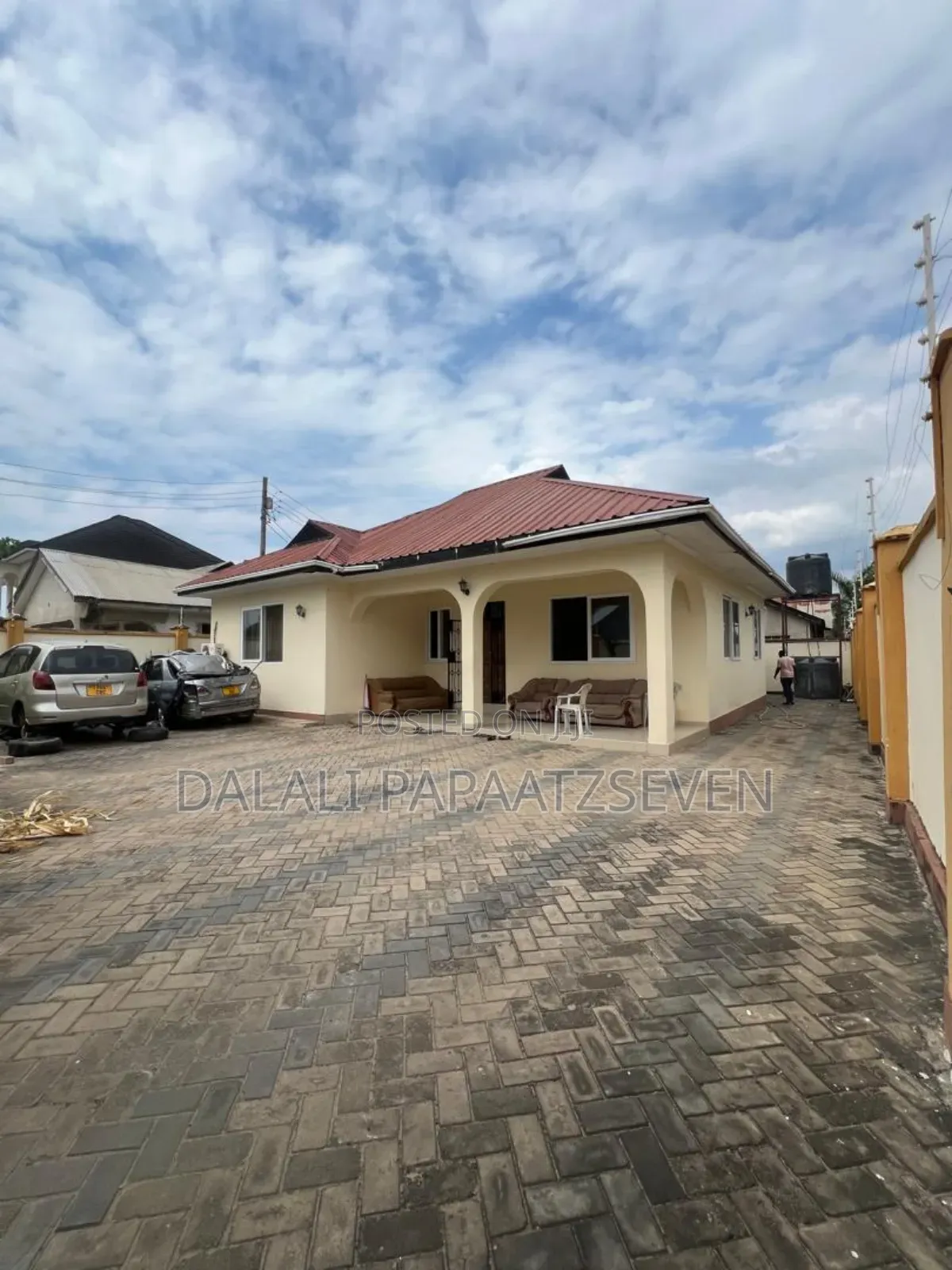 3bdrm House in Dalalipapaatzseven, Kinondoni for rent