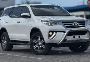 Toyota Fortuner 2020 White