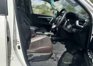 Toyota Fortuner 2020 White