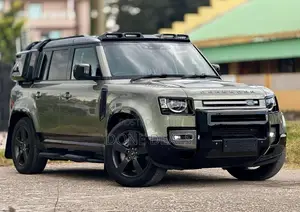 Land Rover Defender 2023 Gray