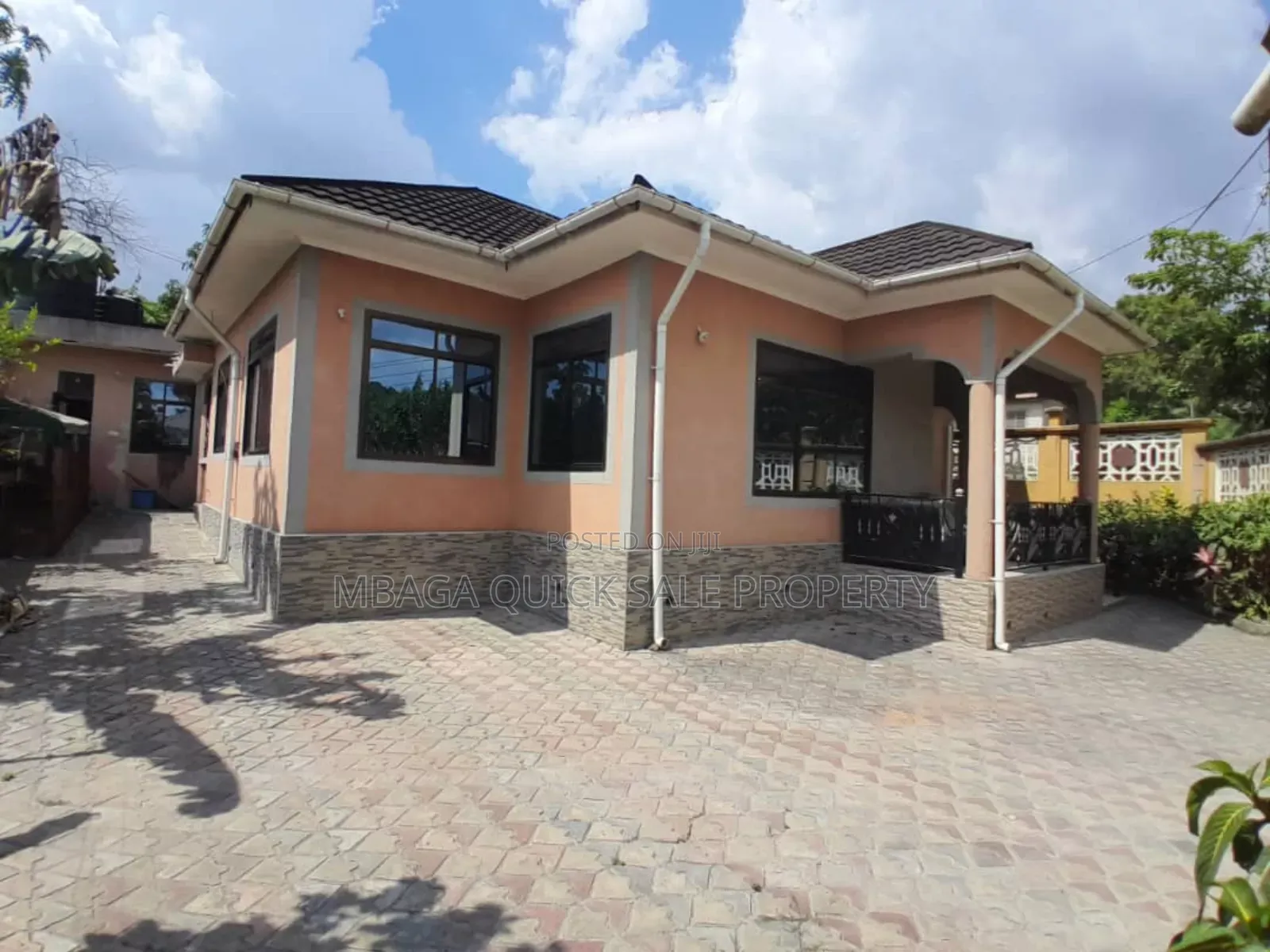 4bdrm House in Kimara Mwisho for sale