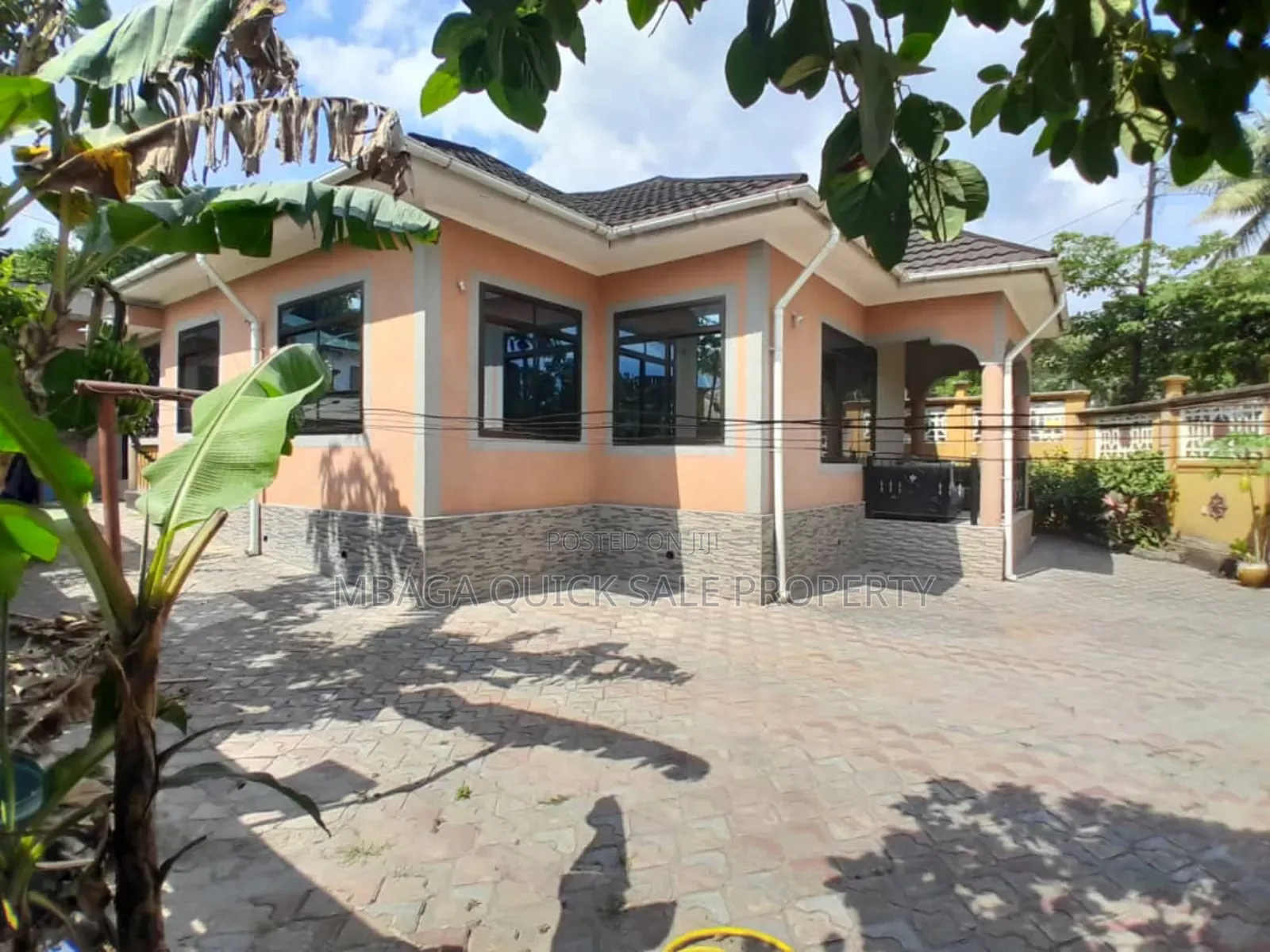4bdrm House in Kimara Mwisho for sale