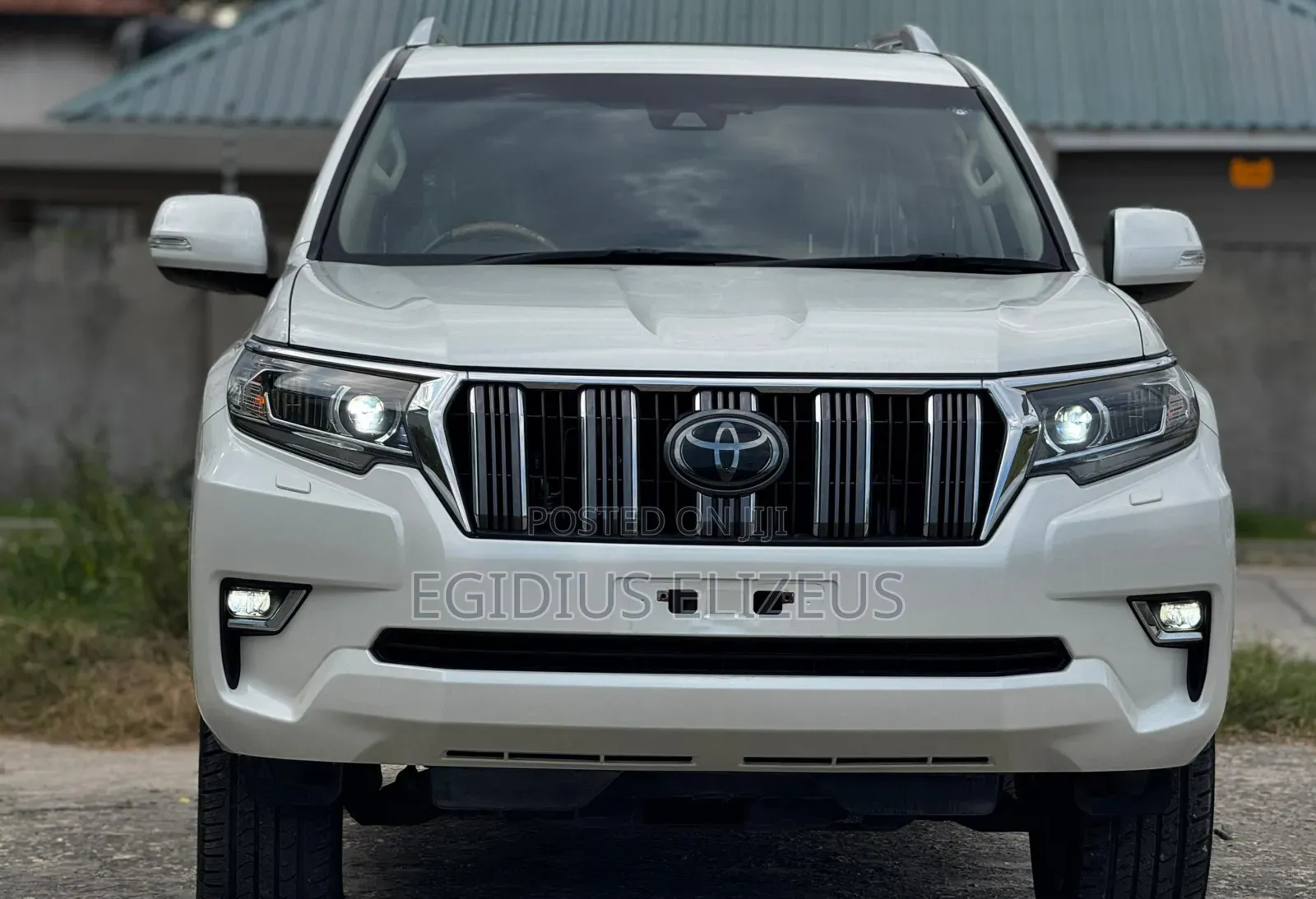 Toyota Land Cruiser Prado 2022 White