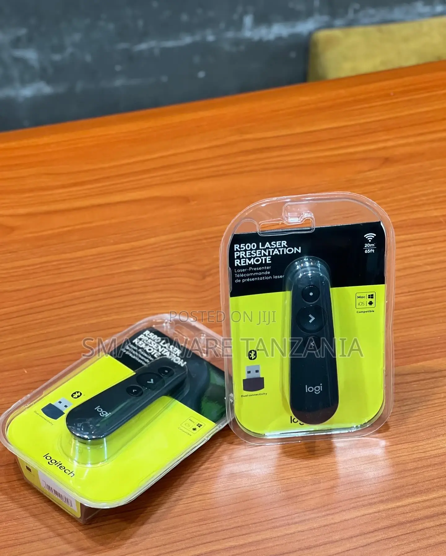 Logitech Laser Presentation Remote Clicker With Dual Connect