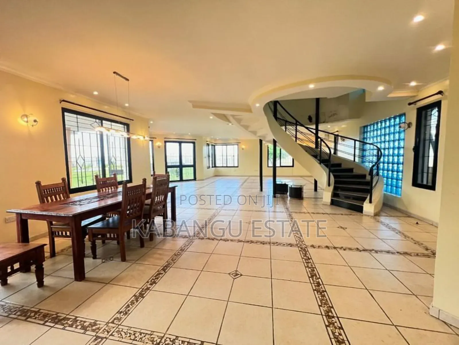 Furnished 4bdrm Villa in Kawebeach, Kinondoni for rent