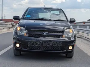 Toyota IST 2006 Black