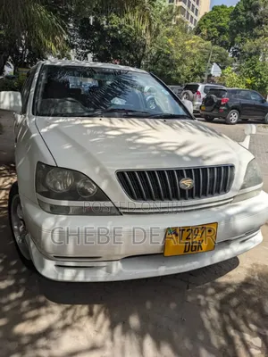 Toyota Harrier 2.2 16V 2001 White