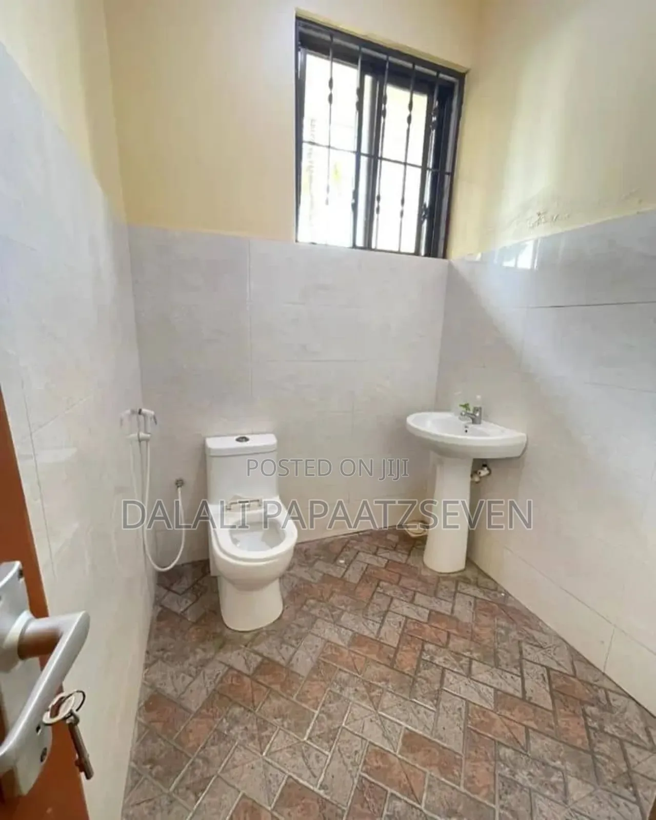 2bdrm Apartment in Dalalipapaatzseven, Kinondoni for rent
