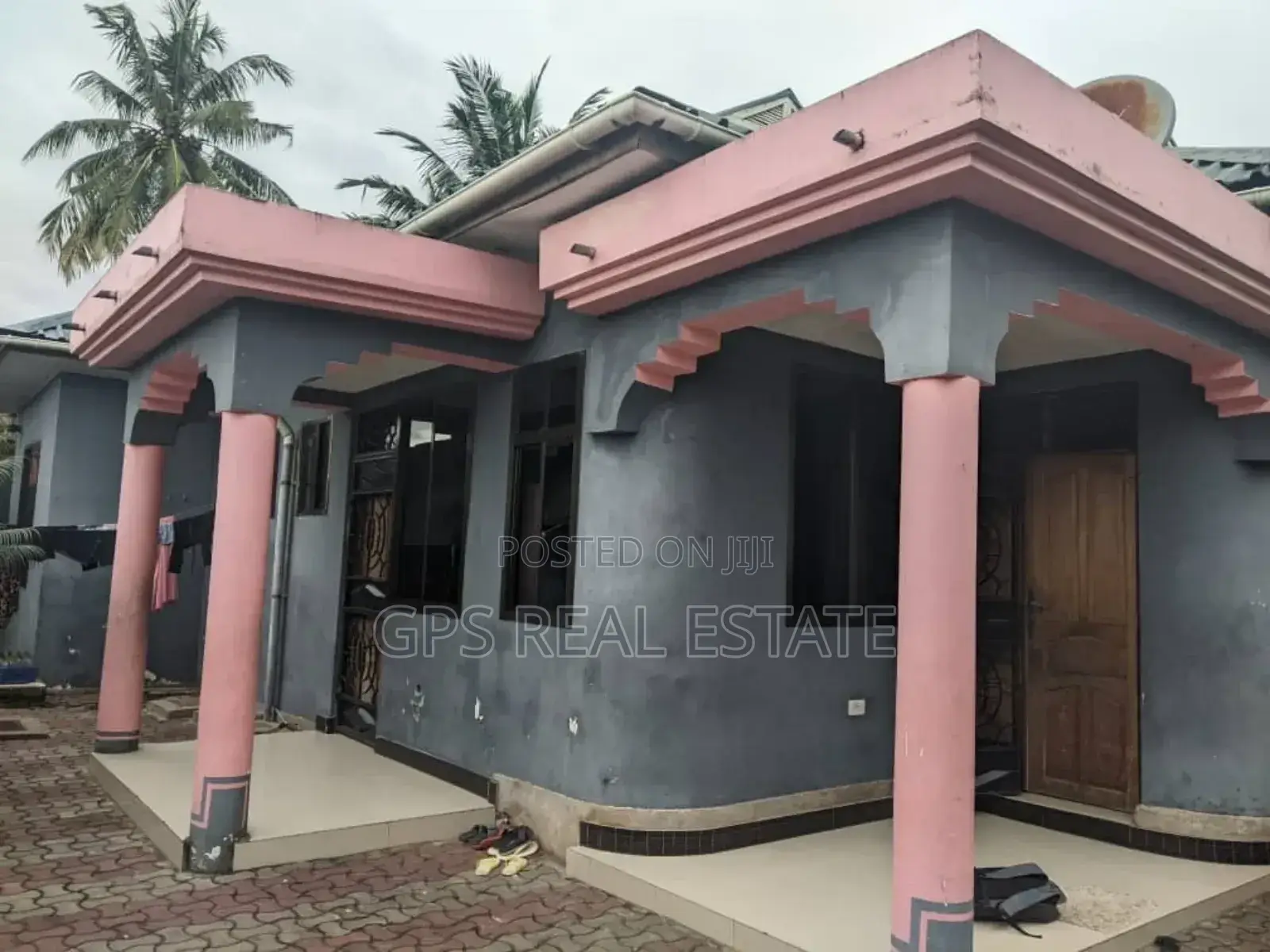 3bdrm House in Makongo Juu, Kinondoni for sale