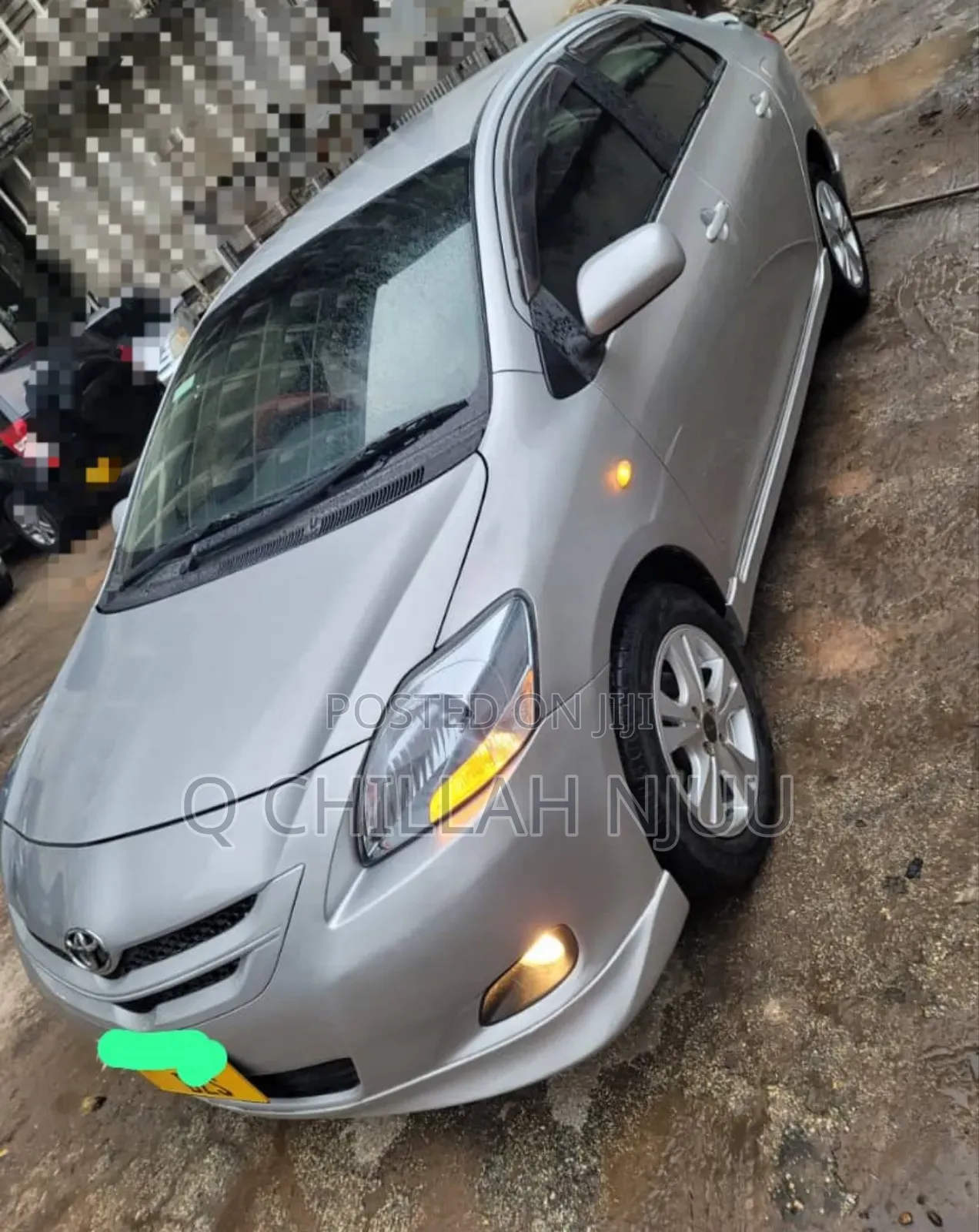 Toyota Belta 2013 Silver