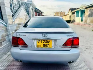 Toyota Crown 2004 Silver