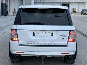 Land Rover Range Rover Sport 2010 White
