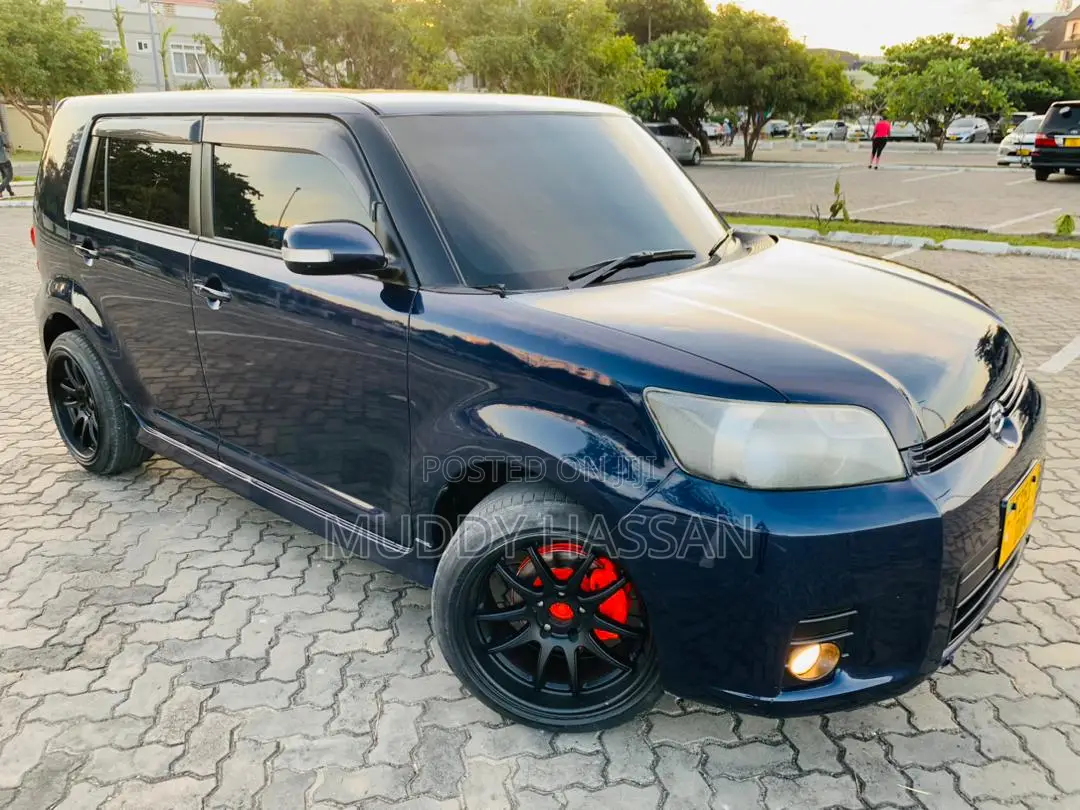 Toyota Corolla Rumion 2009 Blue