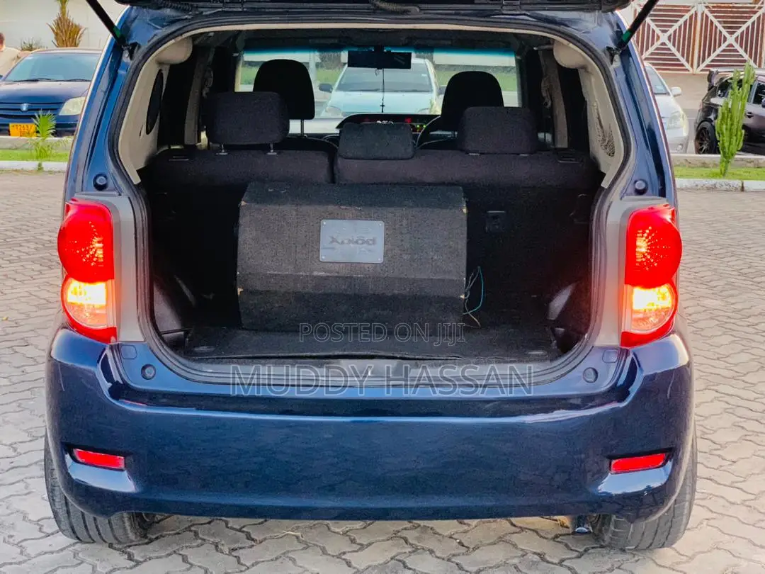 Toyota Corolla Rumion 2009 Blue