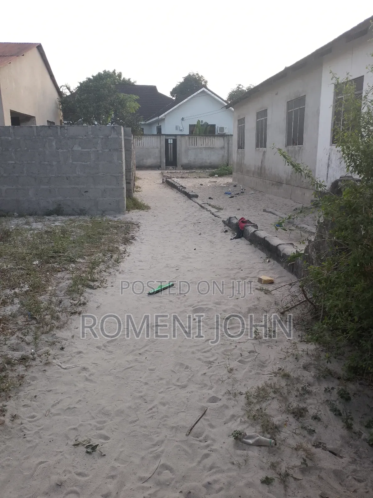 5bdrm House in Tanzania Daresalaam, Ilala for sale