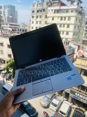 New Laptop HP EliteBook 820 G2 4GB Intel Core I5 HDD 500GB