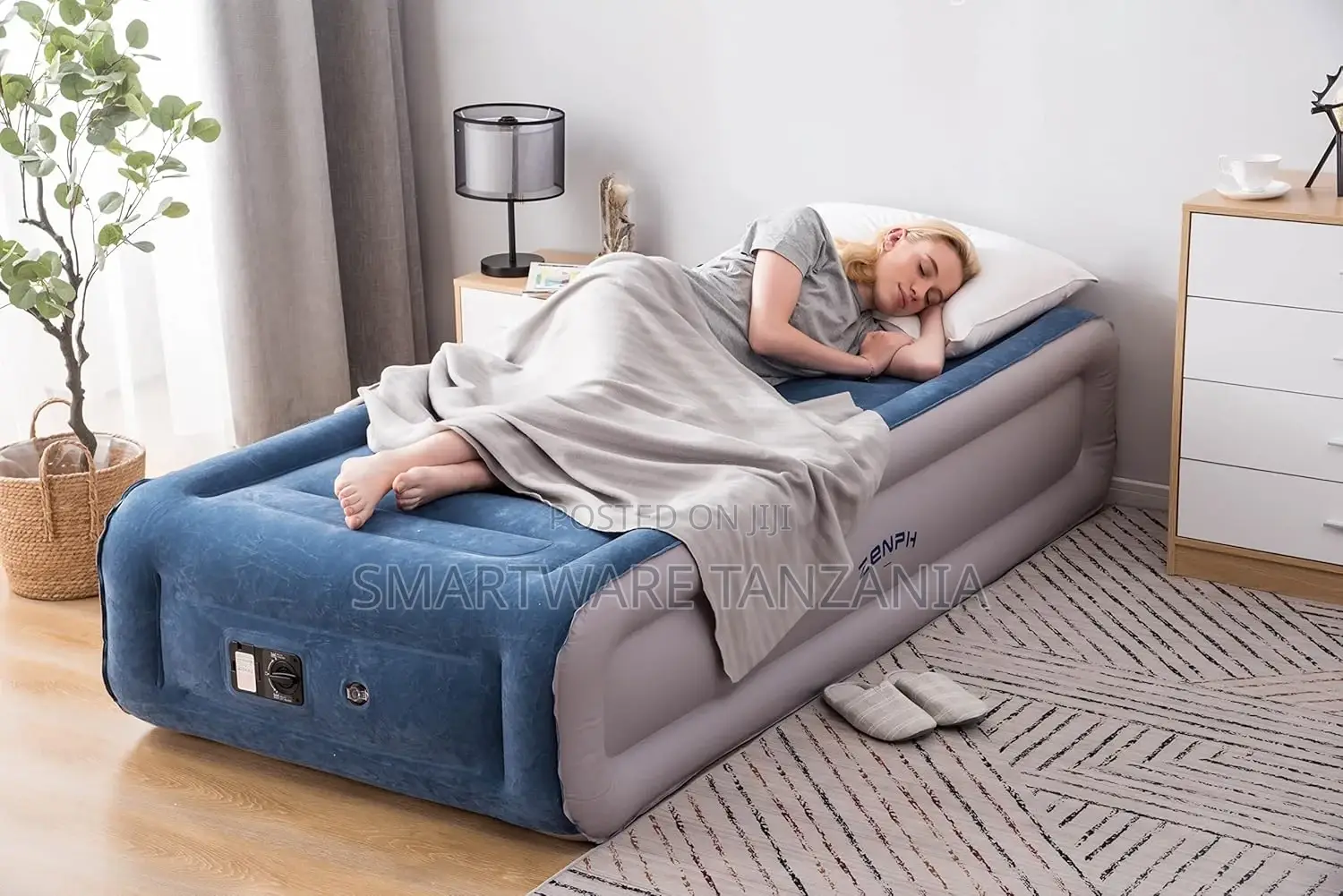 Air Mattress - Single Bed Inflatable Air Bed | Built-in Pump