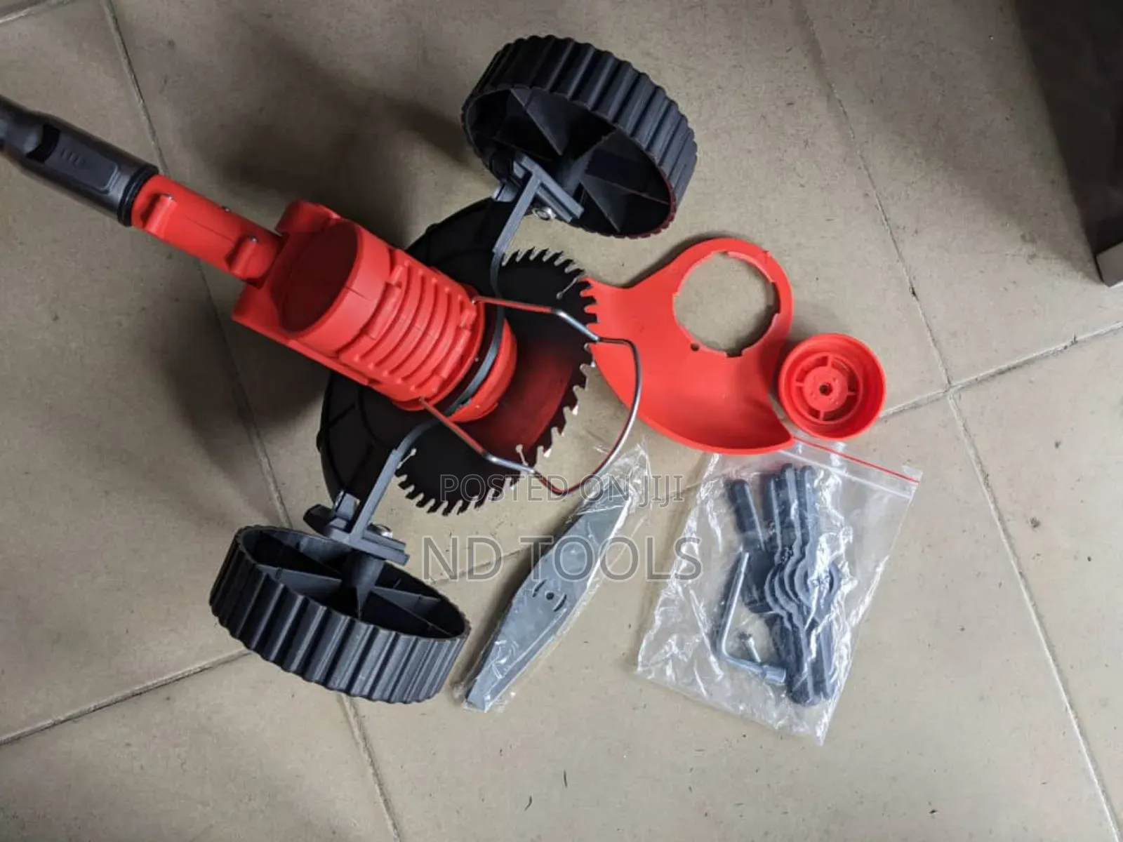 Rechargable Lawn Mower 96VF