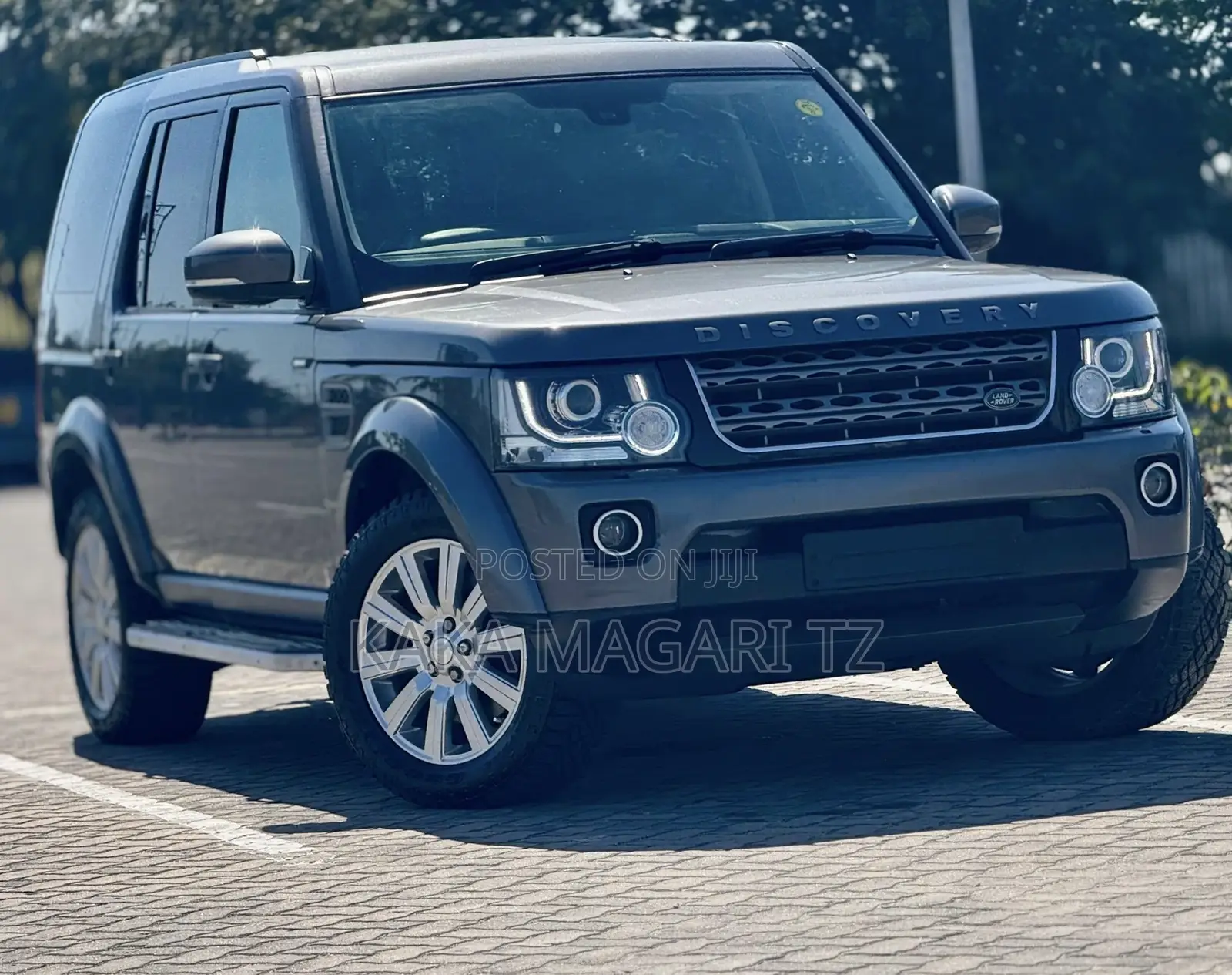 Land Rover Discovery 2014 Gray