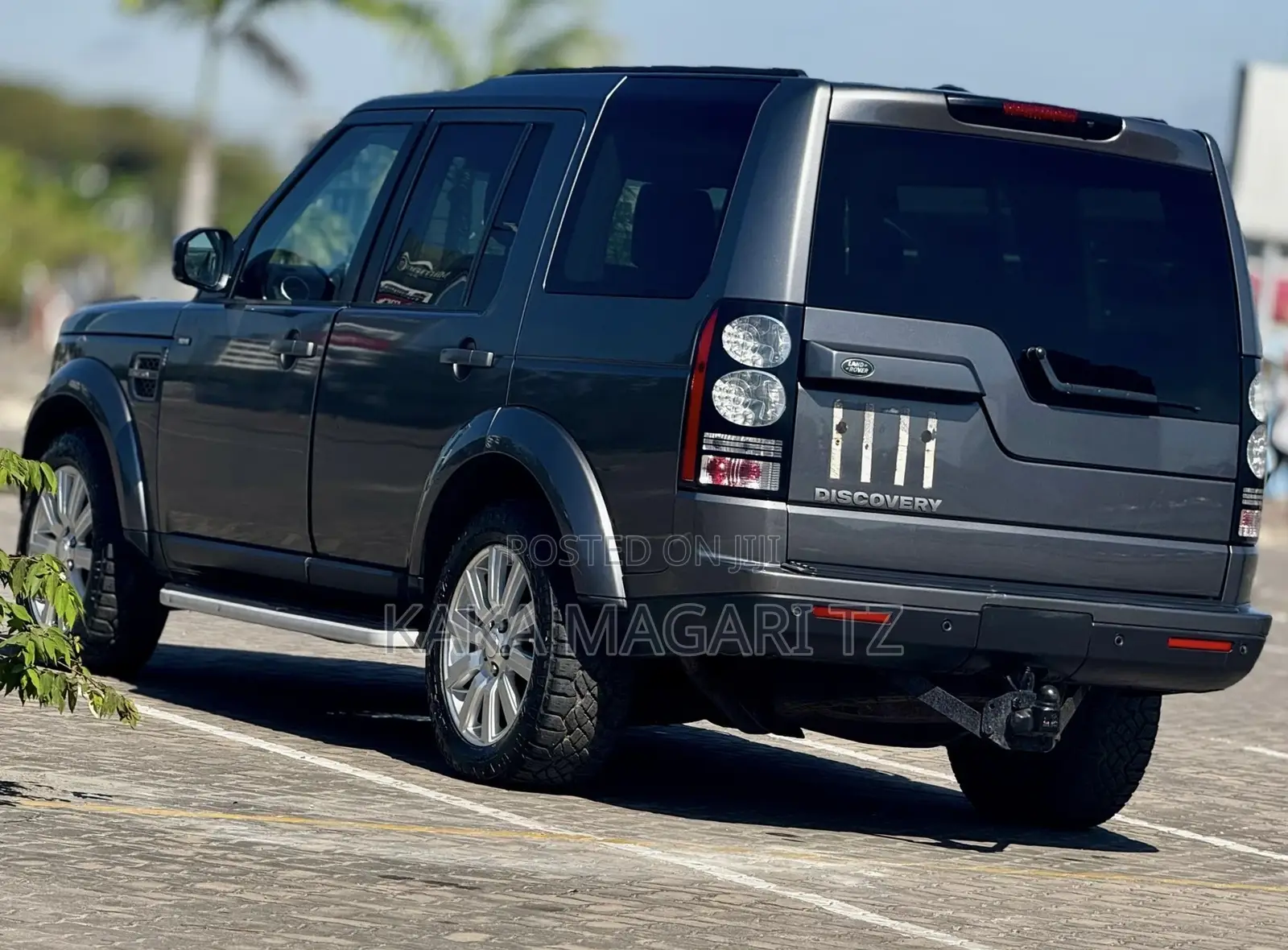 Land Rover Discovery 2014 Gray