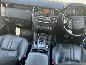Land Rover Discovery 2014 Gray