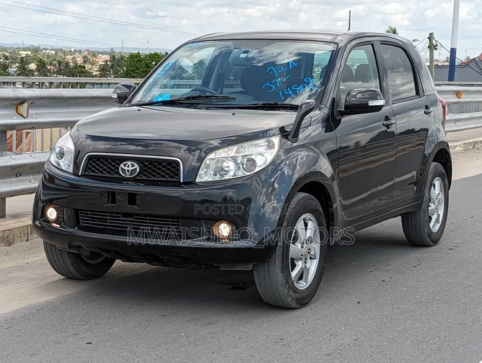 Toyota Rush 2010 Matt Black