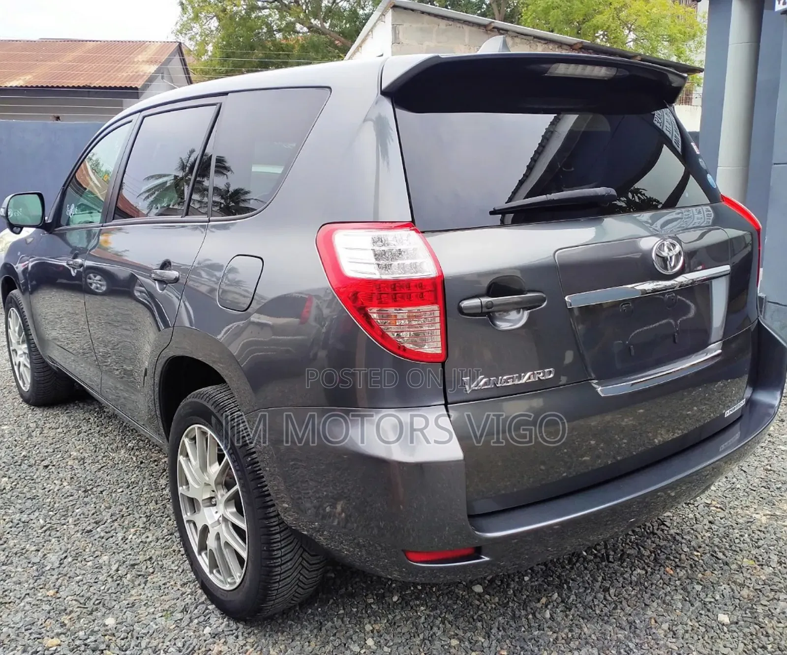 Toyota Vanguard 2009 Gray