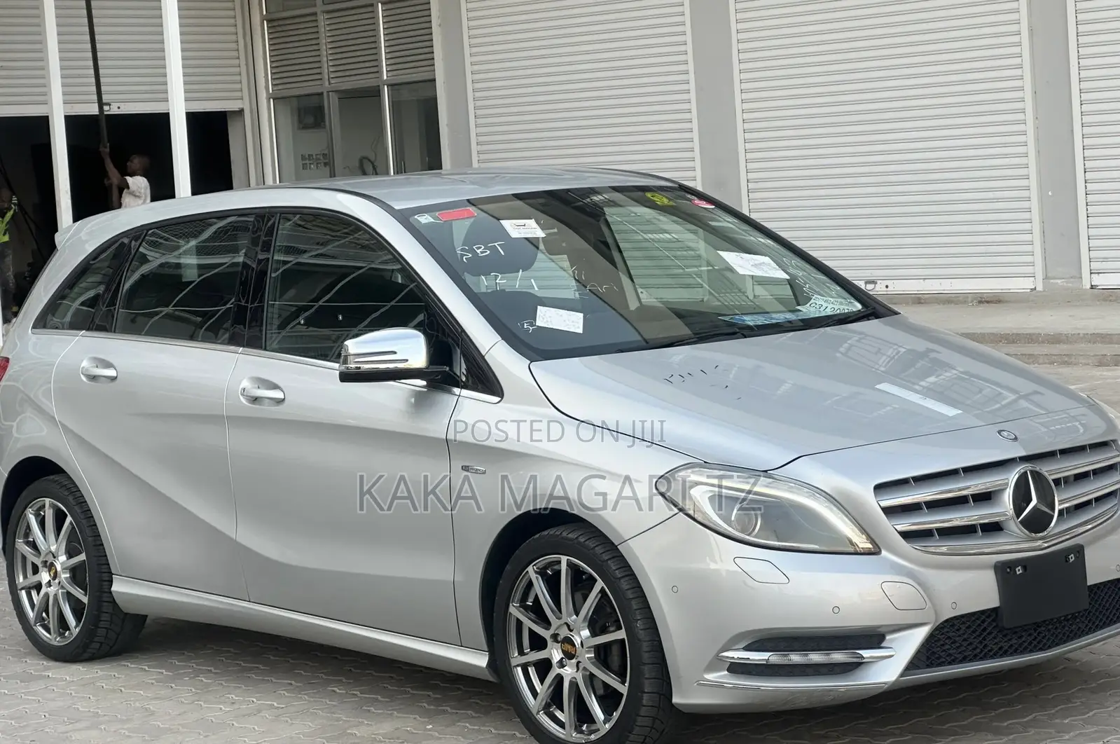 Mercedes-Benz B-Class 2012 Silver