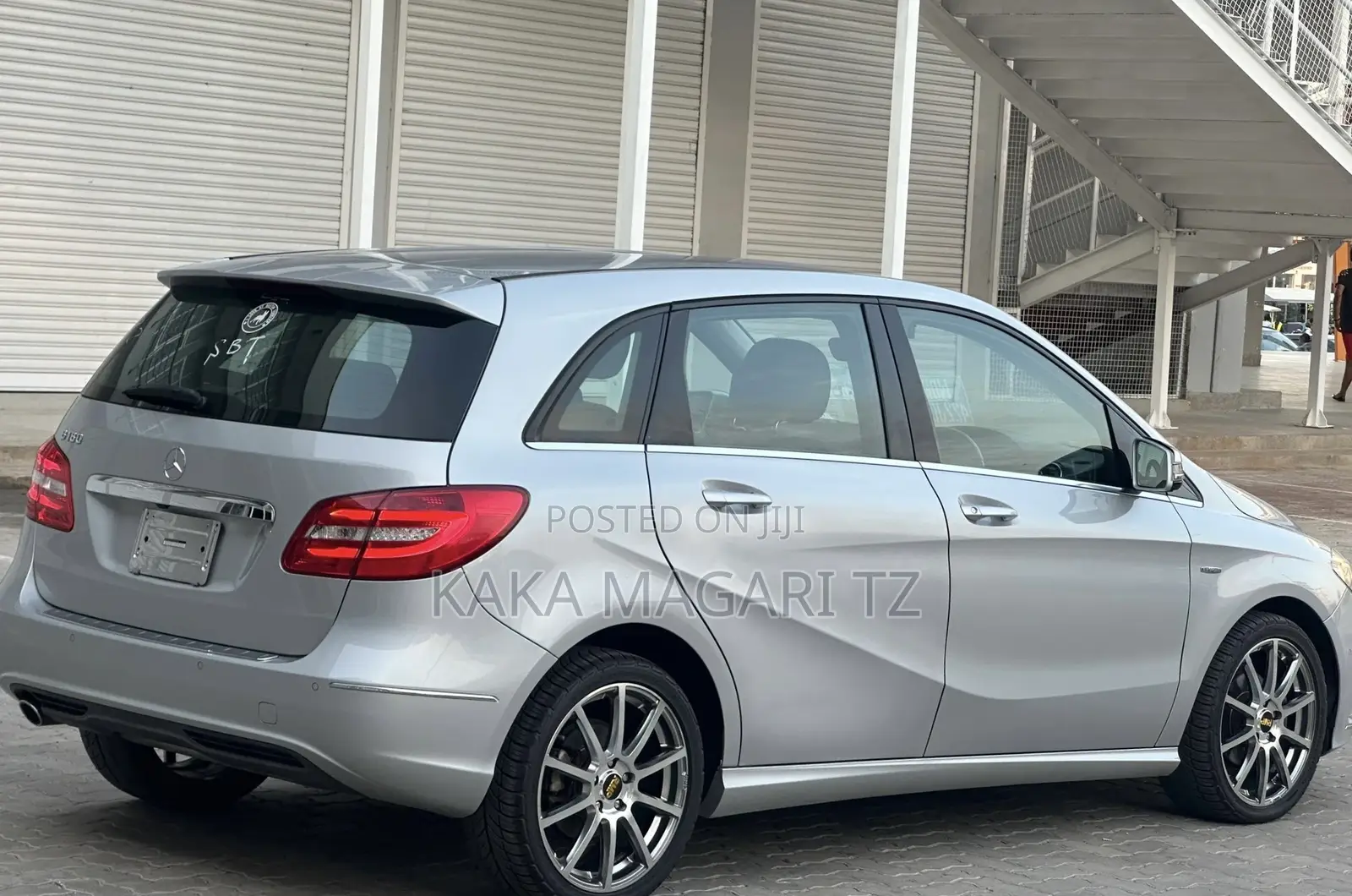 Mercedes-Benz B-Class 2012 Silver