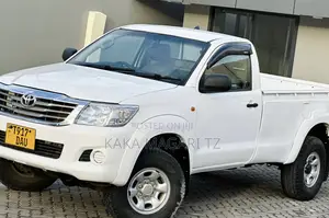 Toyota Hilux 2015 White