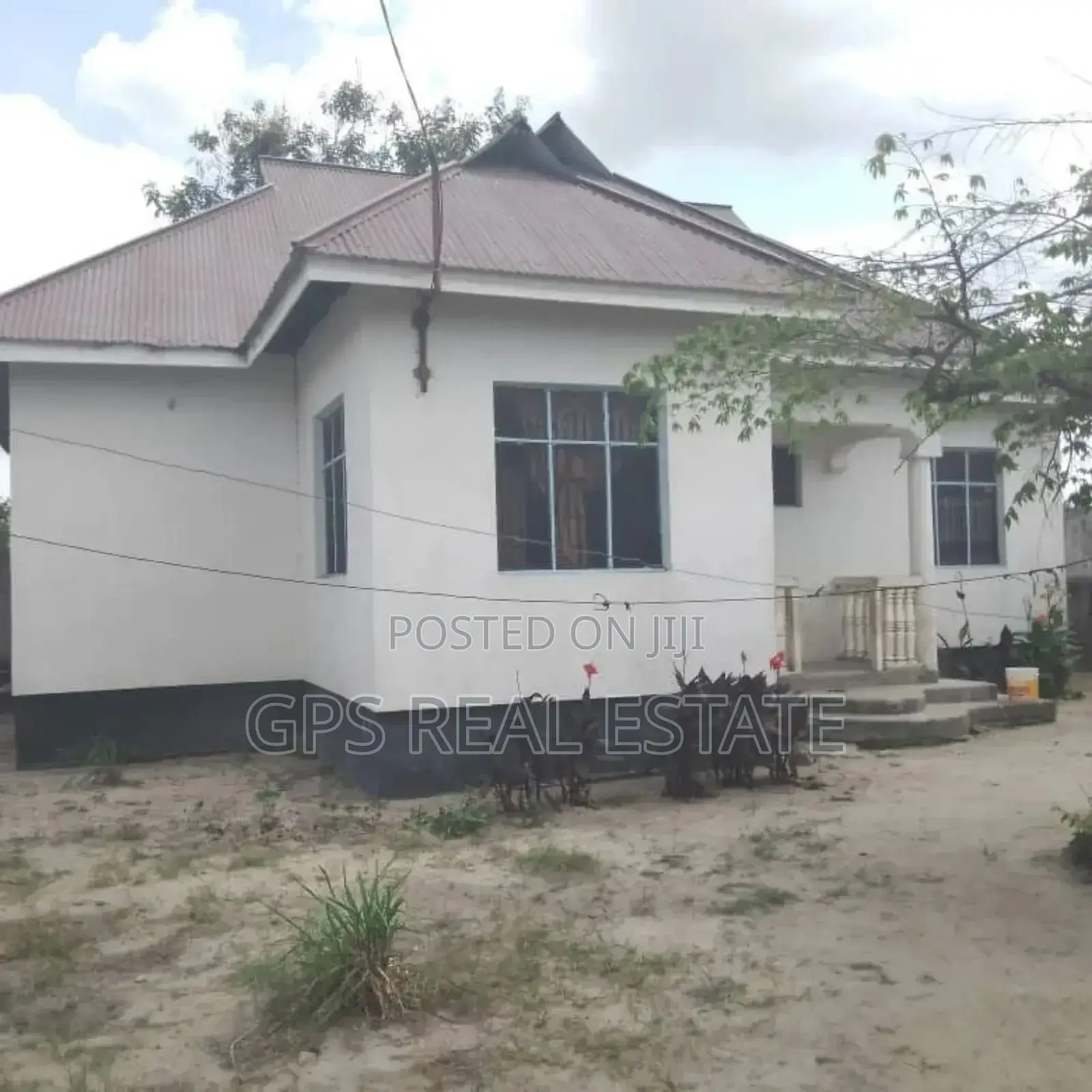 3bdrm House in Chanika Zingiziwa, Ilala for sale