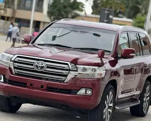 Toyota Land Cruiser 2018 Teal