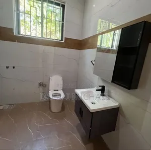 3bdrm House in Ununio, Kunduchi for sale