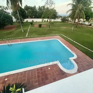 4bdrm House in Mbezibeach for rent