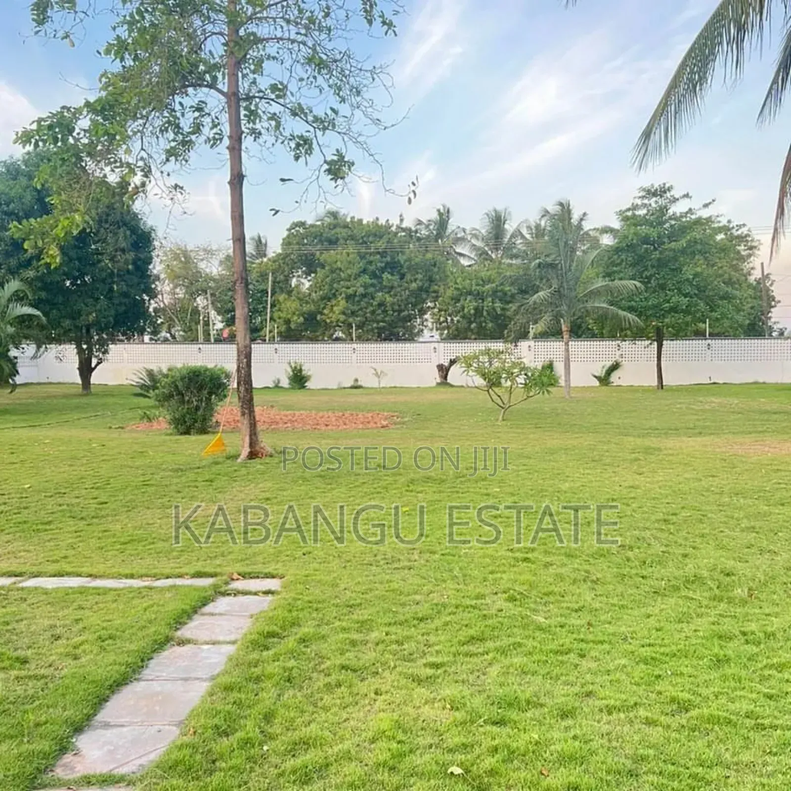 4bdrm House in Mbezibeach for rent