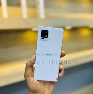Sharp Aquos zero6 128 GB White