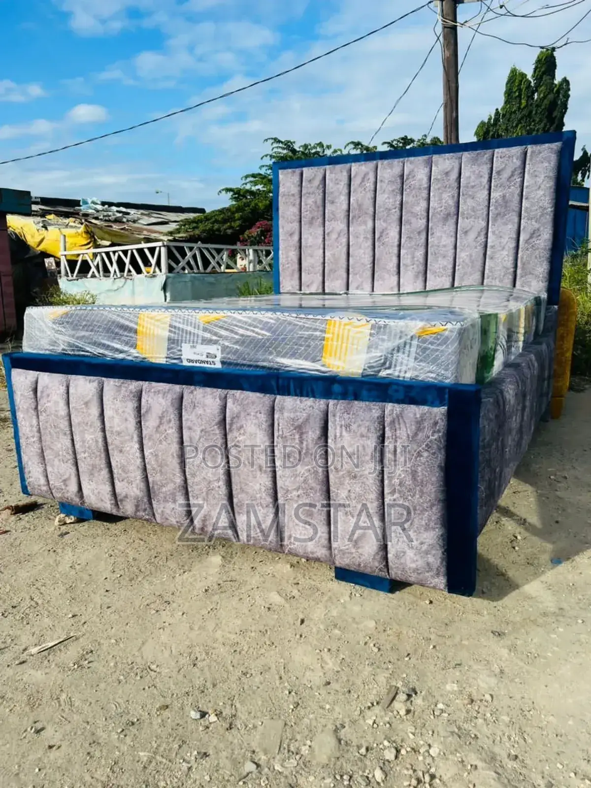 Bedsofa Mpya