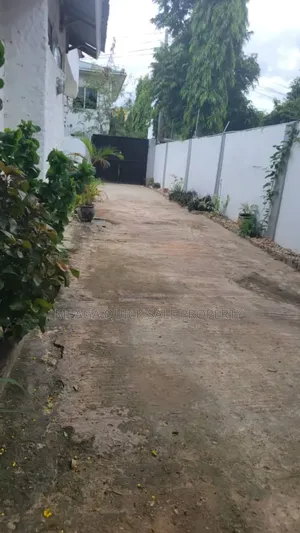 3bdrm Apartment in Masaki for rent
