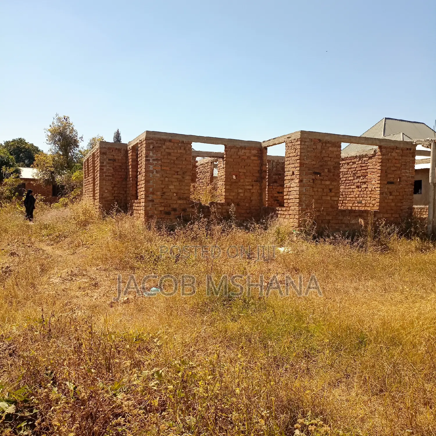 3bdrm Block of Flats in Iringa Municipal for sale