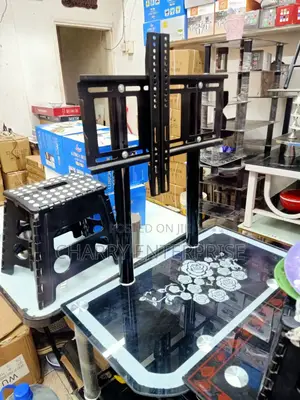 Tv Table / Meza Ya Tv Imara