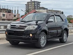 Toyota Fortuner 2006 Black