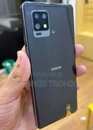Sharp Aquos zero6 128 GB