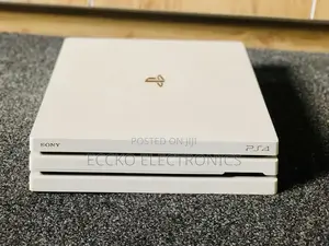 Play Station 4