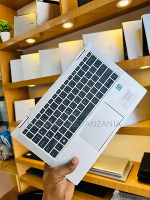 New Laptop HP EliteBook X360 1030 G3 8GB Intel Core I7 SSD 256GB