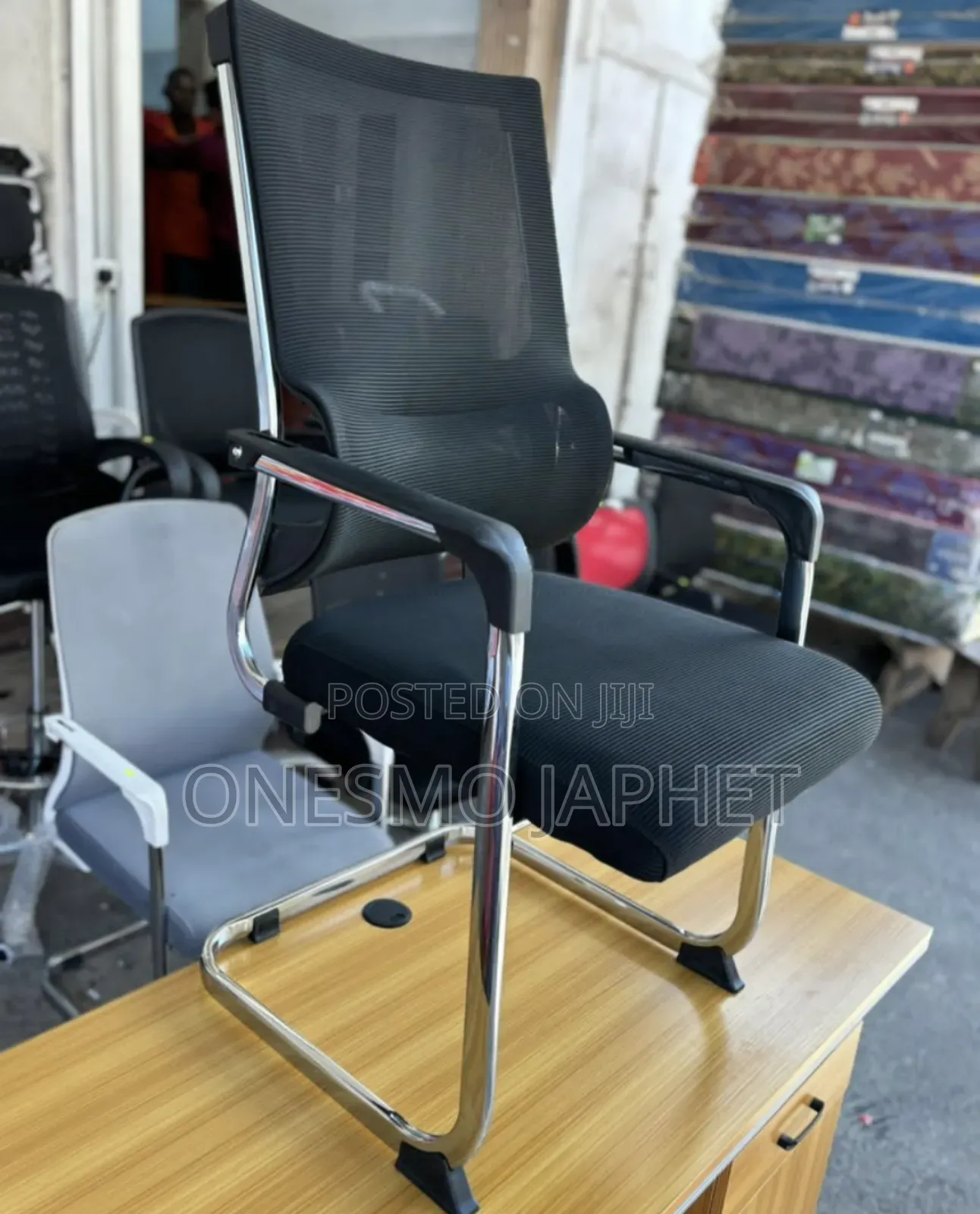 Vistaz Chair