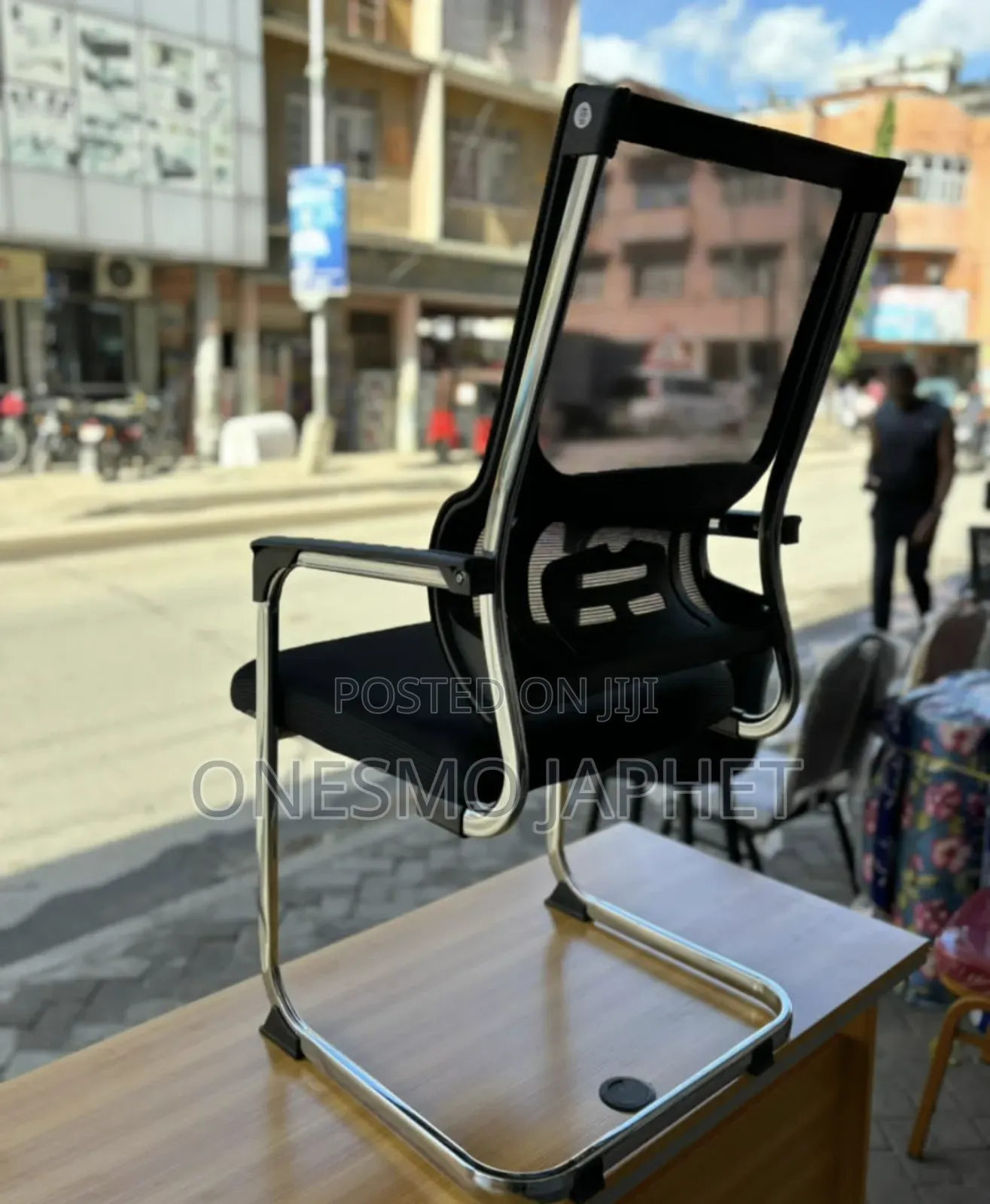 Vistaz Chair