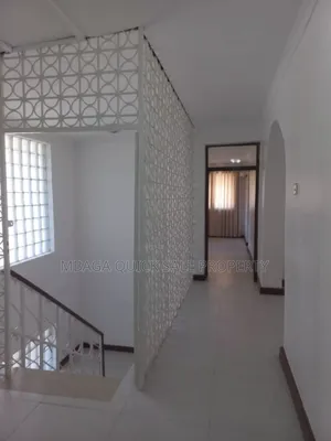 4bdrm House in Masaki for rent