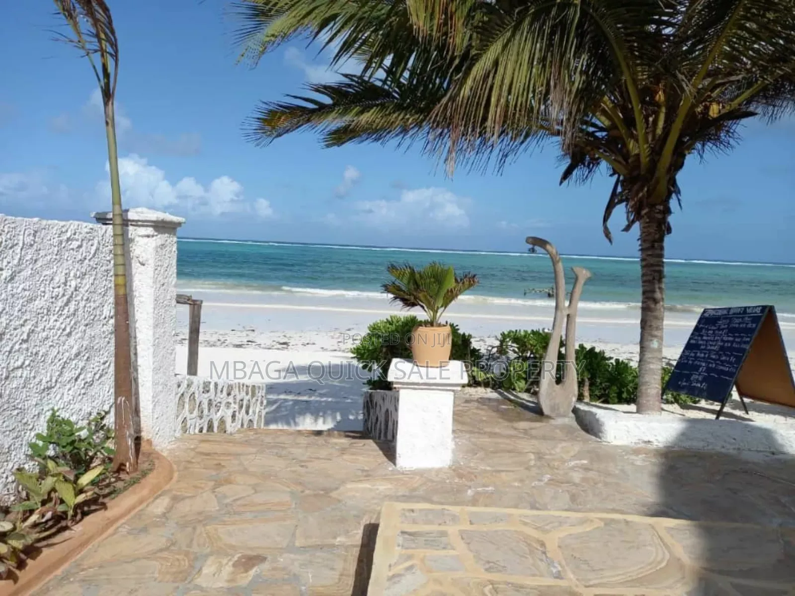 Sea View Big Hotel With 180 Rooms at Zanzibar S